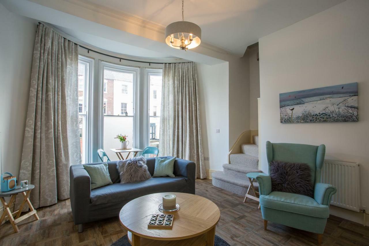 Stylish Apartment Close To Gloucester Quays & Docks エクステリア 写真