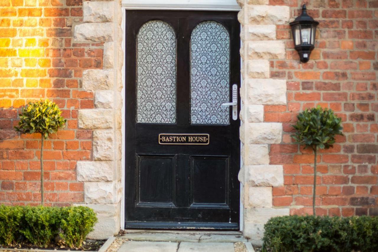 Stylish Apartment Close To Gloucester Quays & Docks エクステリア 写真