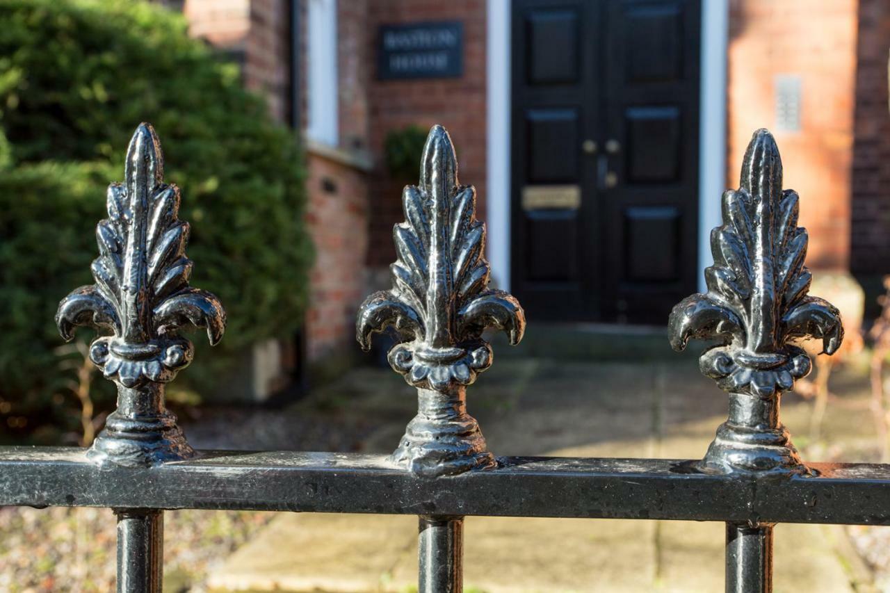 Stylish Apartment Close To Gloucester Quays & Docks エクステリア 写真